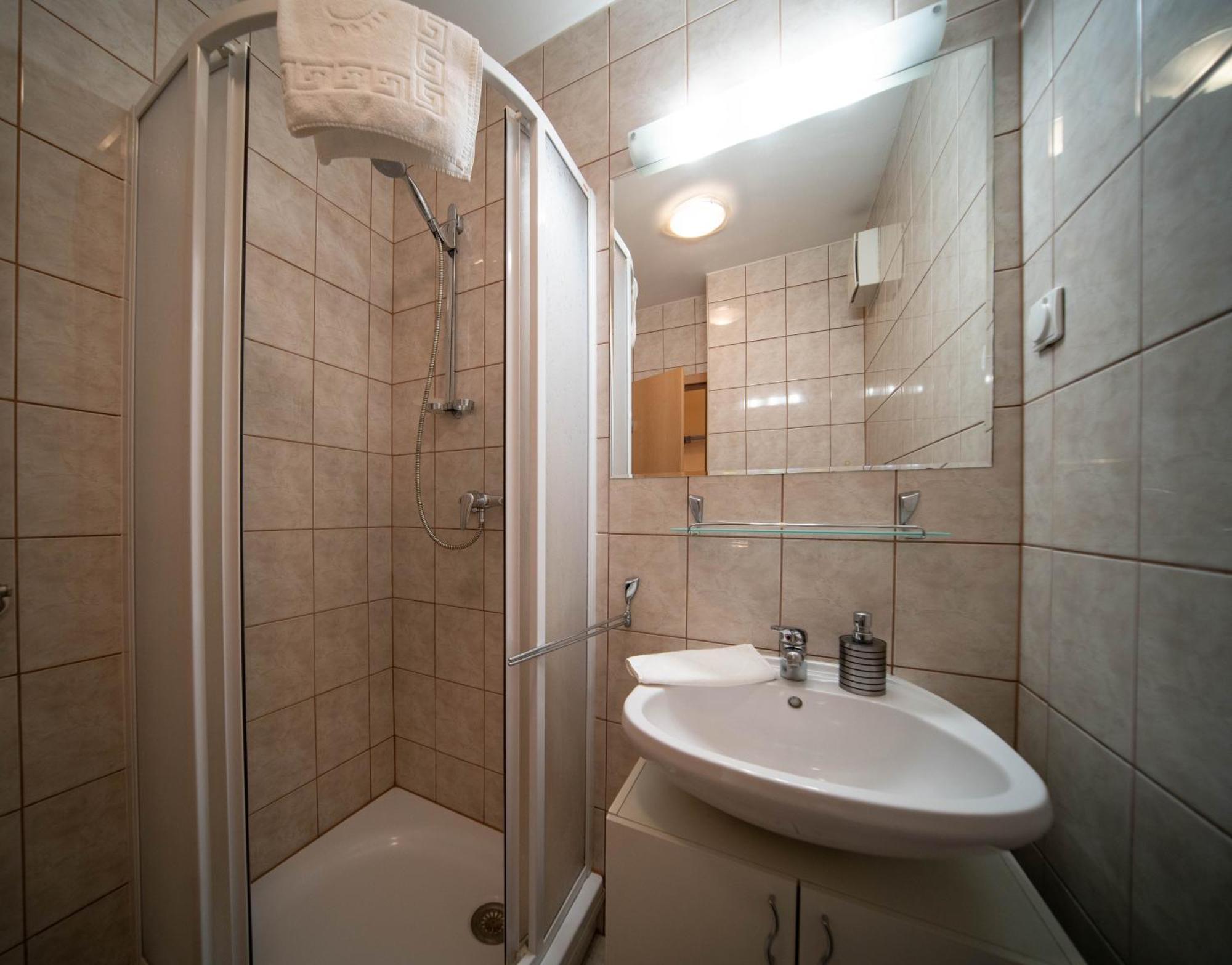 Free Parking- Gellert View Apartment 4Ppl بودابست المظهر الخارجي الصورة
